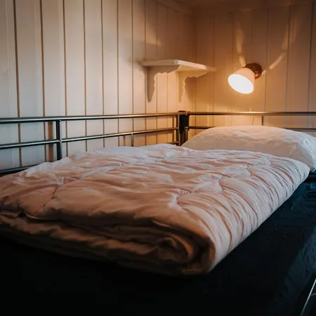 A-hamna Rorbuer Holiday home A