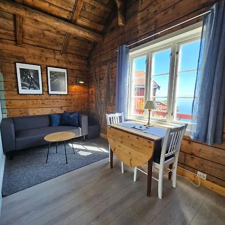 A-hamna Rorbuer Holiday home *